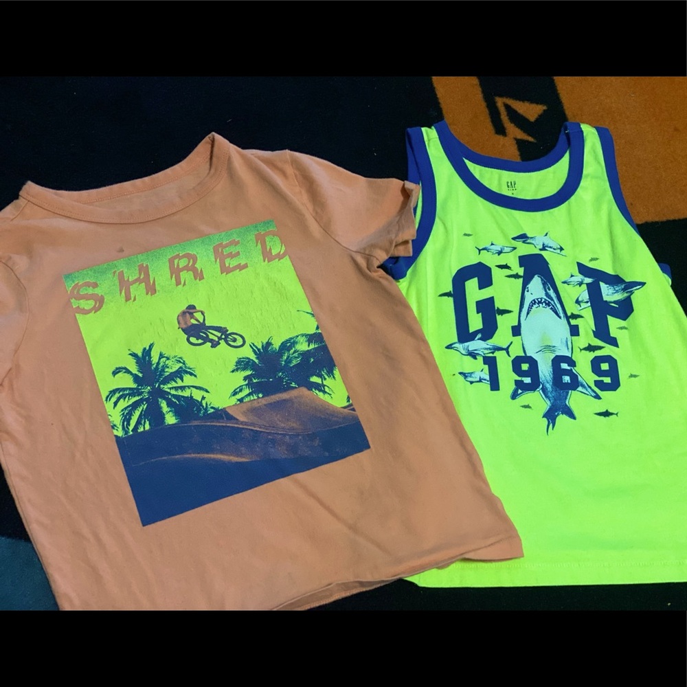 Gap - youth small bundle tshirt & tank.